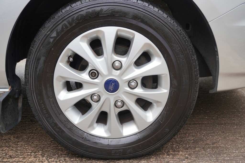 Ford Transit Custom 2.0 300 Ecoblue Limited BD69VVJ Silver #4