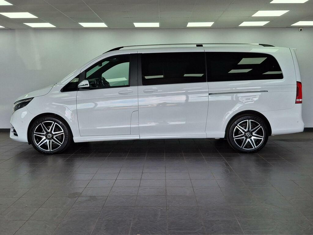 Mercedes-Benz V Class Mpv 2.0 V300d Amg Line G-tronic Euro 6 Ss HX24UXP White #2