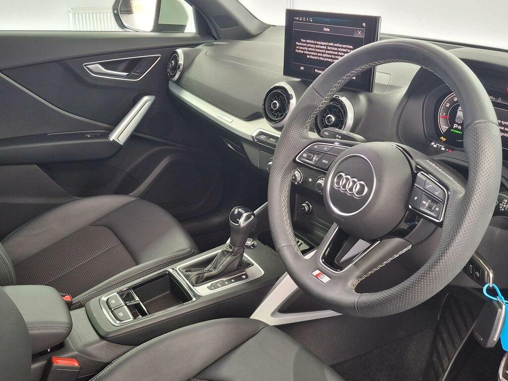 Audi Q2 Suv 1.5 Tfsi Cod 35 S Line S Tronic Euro 6 Ss 5 FY74TVW Silver #6
