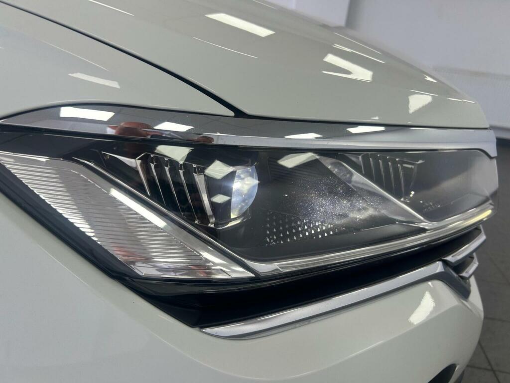 Volkswagen Touareg Suv 3.0 Tdi V6 R-line Tech Tiptronic 4Motion Euro KV69JLO White #6