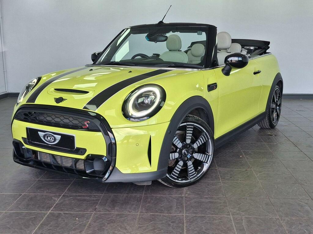 Mini Convertible Convertible 2.0 Cooper S Exclusive Steptronic Euro Yellow