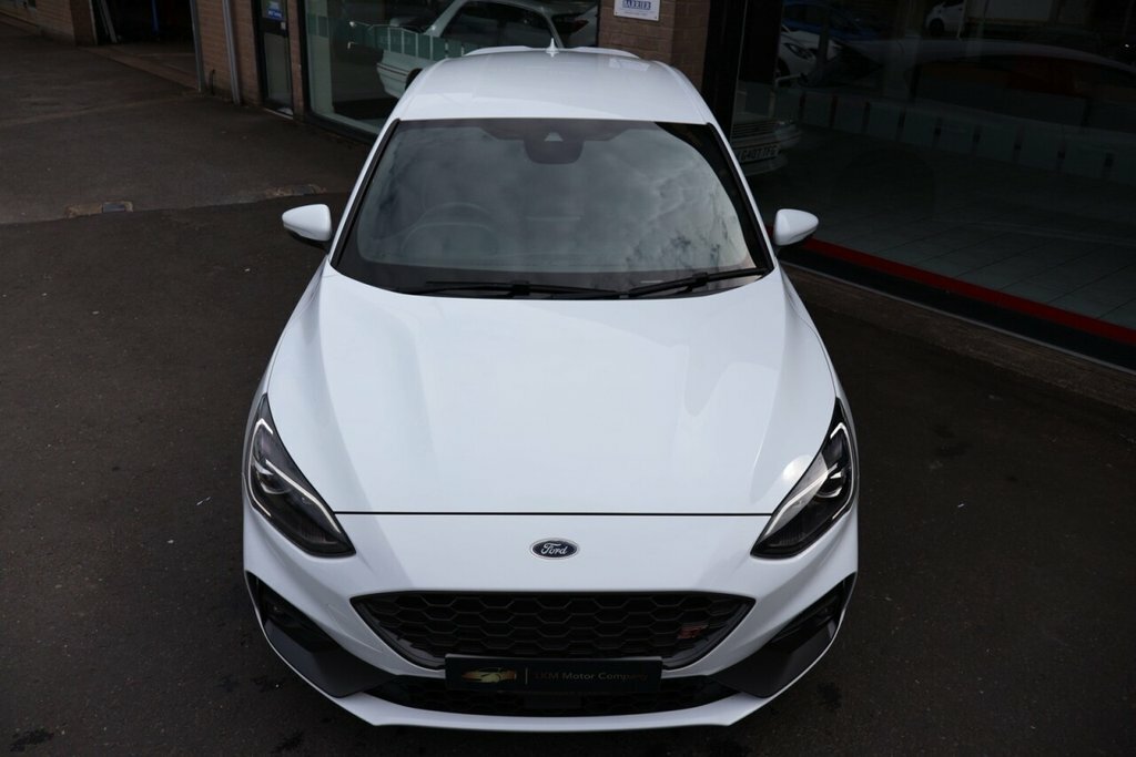 Ford Focus 2.3L St YP70HAA White #4