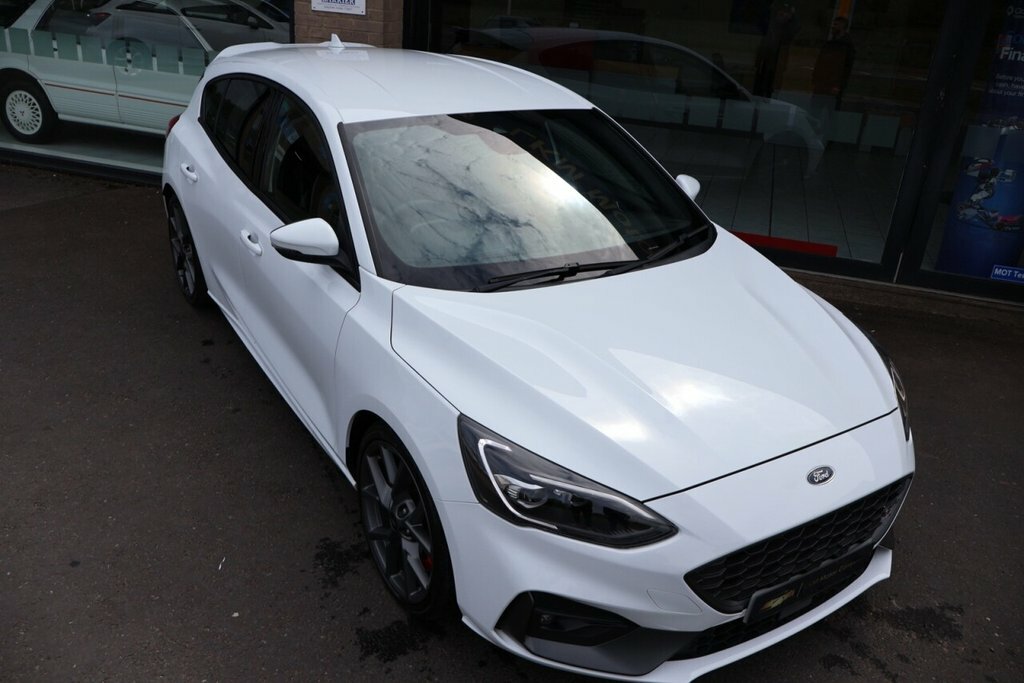Ford Focus 2.3L St YP70HAA White #5