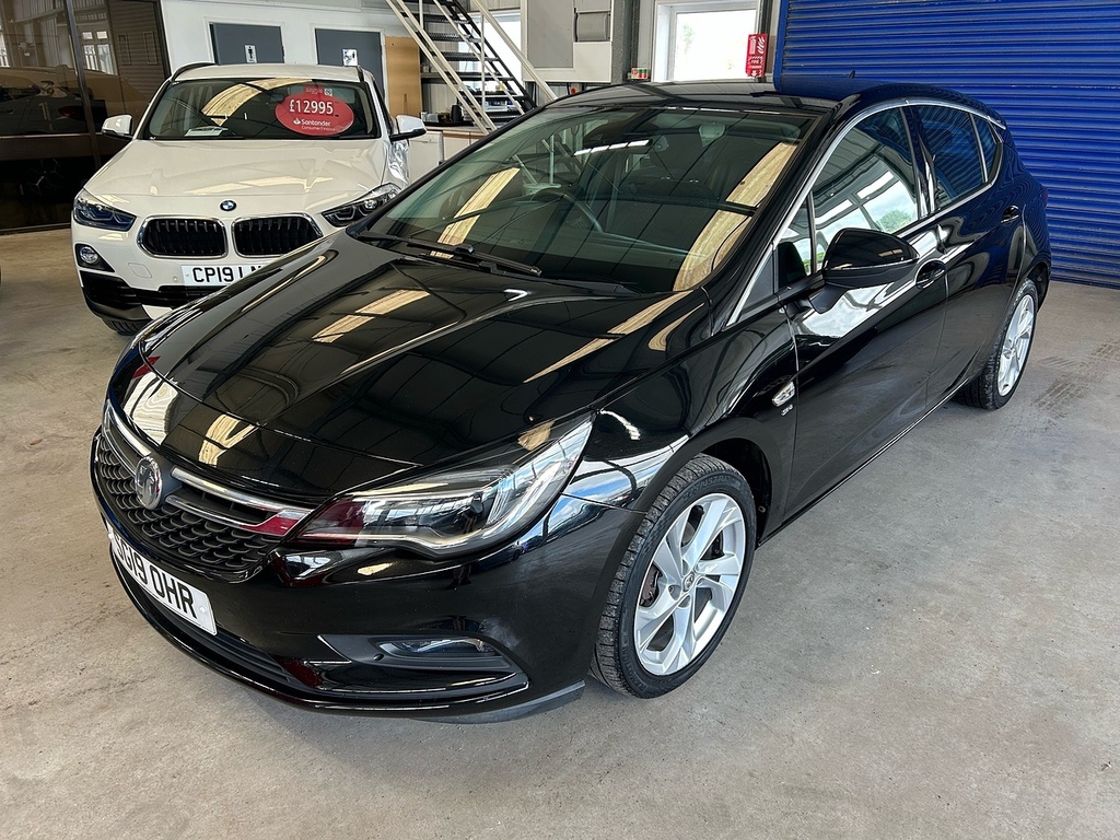 Vauxhall Astra 1.4I Turbo Sri Nav Hatchback Eur SG19OHR Black #2