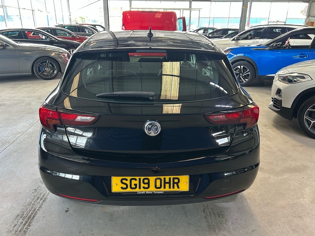 Vauxhall Astra 1.4I Turbo Sri Nav Hatchback Eur SG19OHR Black #6