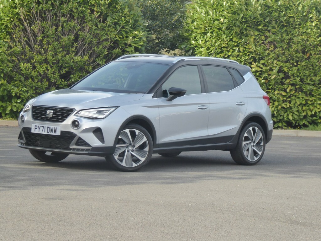 Seat Arona Suv 1.0 Tsi 110 Fr Sport 202271 PY71DWW Silver #2