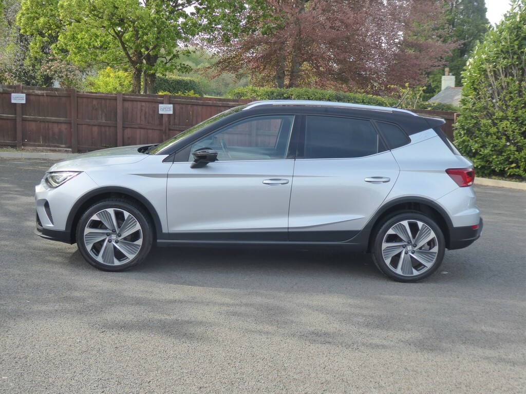 Seat Arona Suv 1.0 Tsi 110 Fr Sport 202271 PY71DWW Silver #3