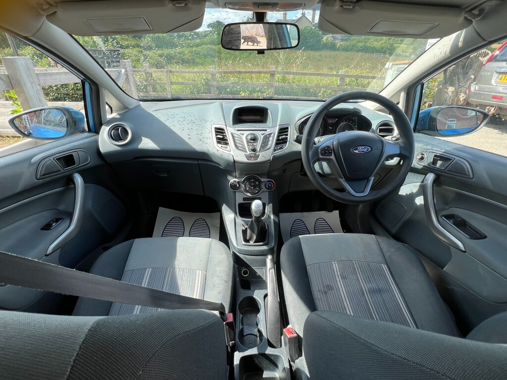 Ford Fiesta 1.25 Edge 82 Local Car Full Mot Hpi Clear 5 HK59VYC Blue #3