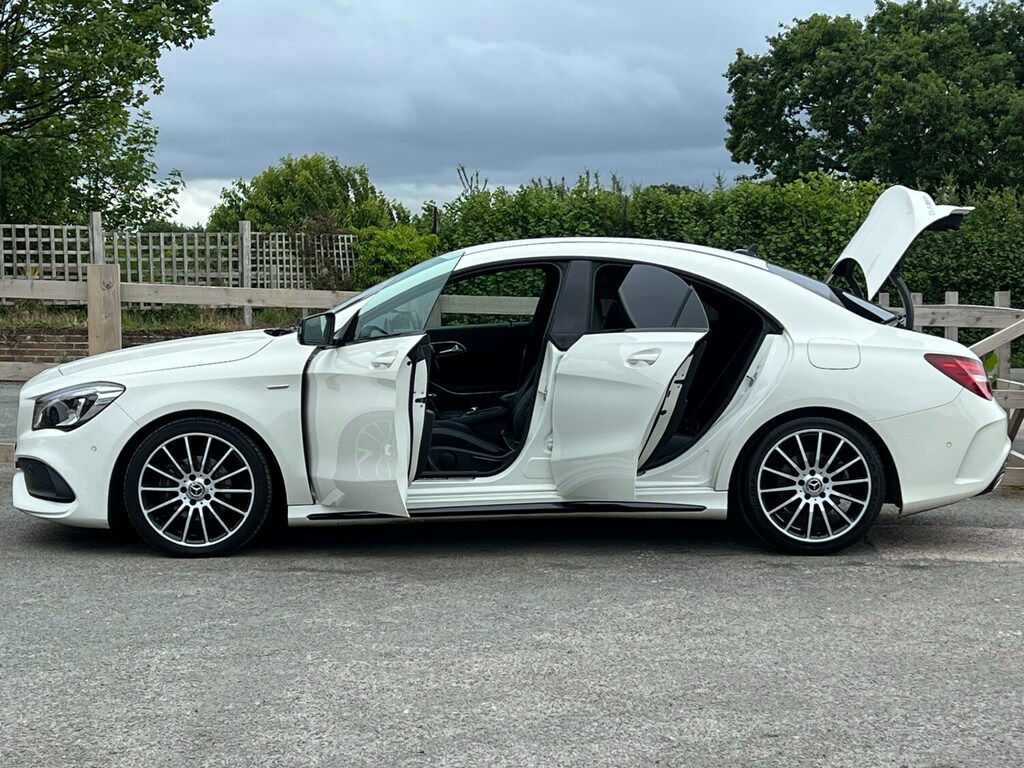 Mercedes-Benz CLA Class Cla 200D Whiteart Edition4dr Stunning Sports Saloo White #3