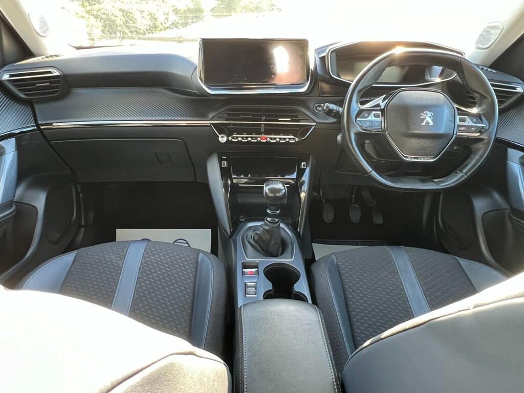 Peugeot 2008 1.2 Puretech Allure Premium CE70MXY Grey #3