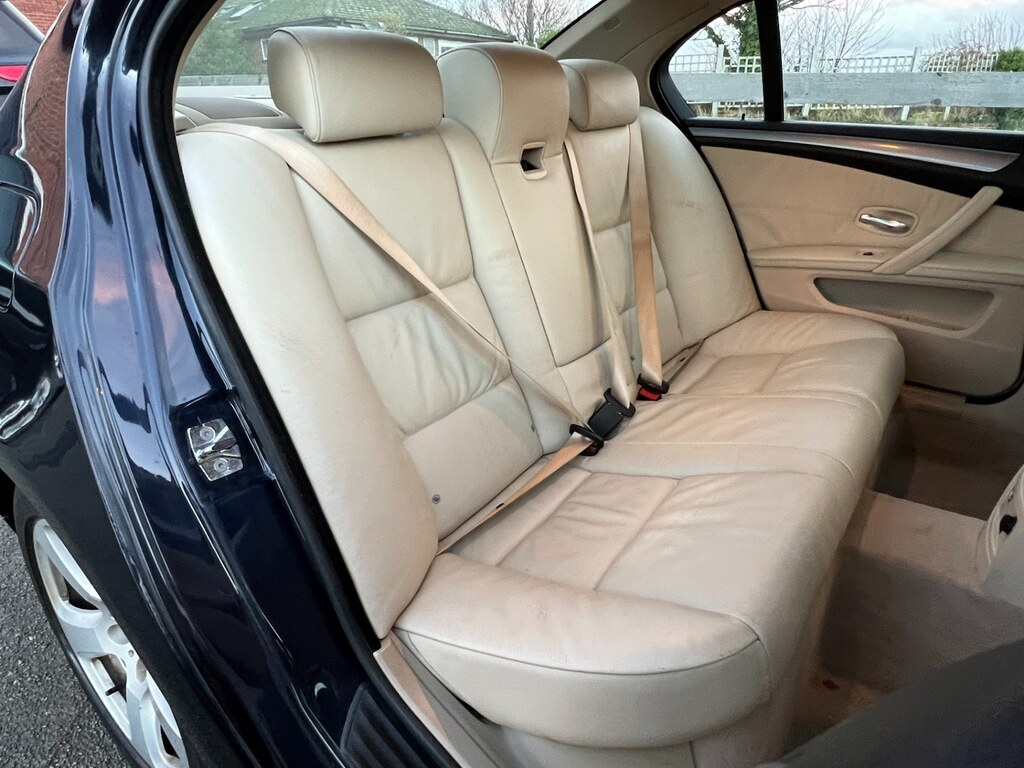 BMW 5 Series 525I Se Step NM07UVC Blue #4