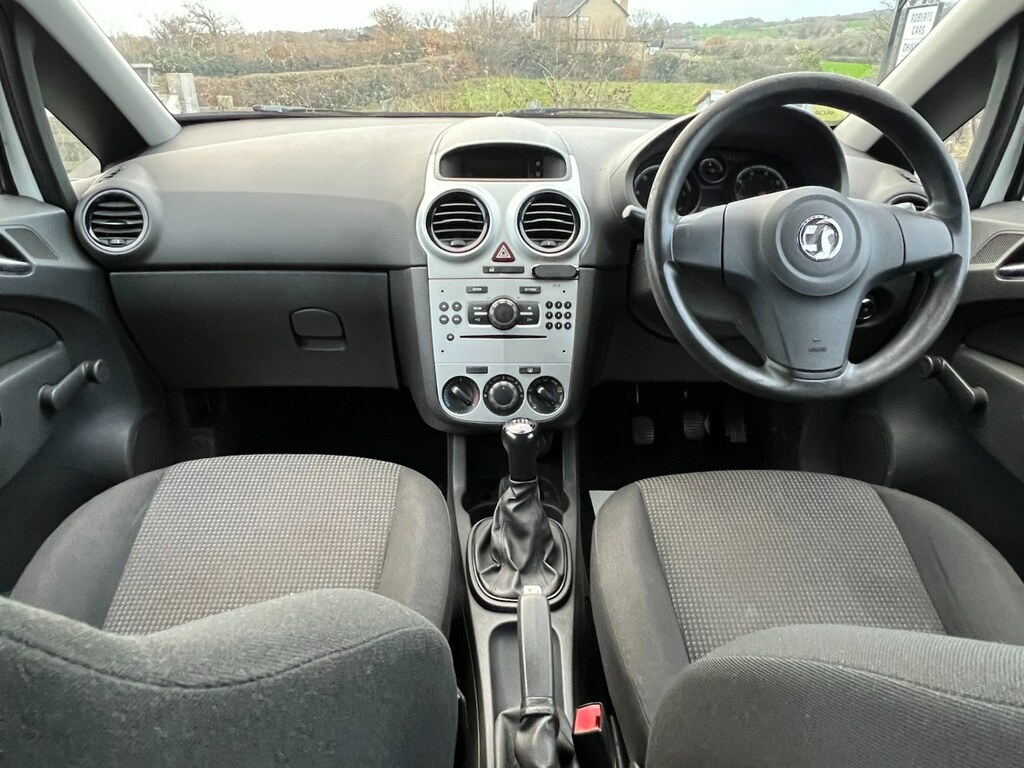 Vauxhall Corsa 1.3 Cdti 16V Ecoflex Van MK12JYZ White #2