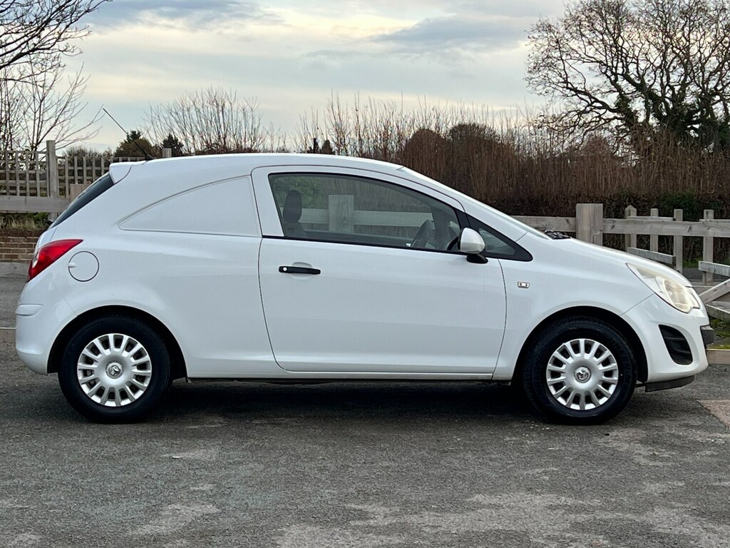 Vauxhall Corsa 1.3 Cdti 16V Ecoflex Van MK12JYZ White #5