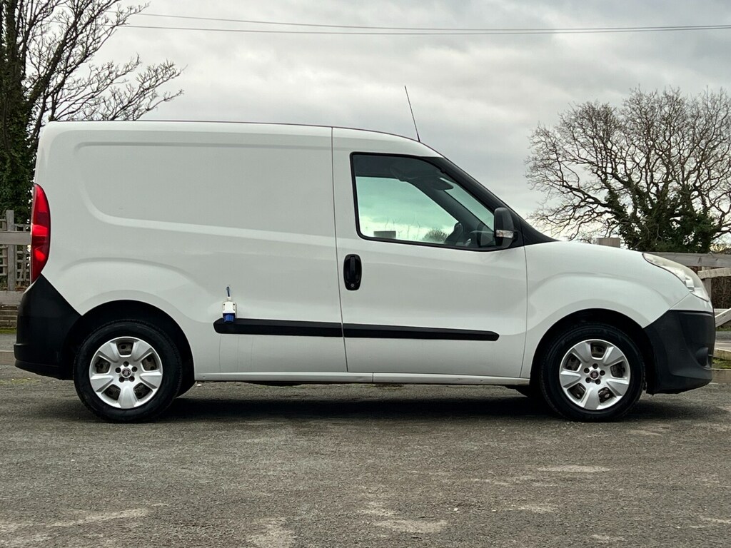Fiat Doblo 1.3 Multijet 16V Camper Van Full Conversion Microc White #5