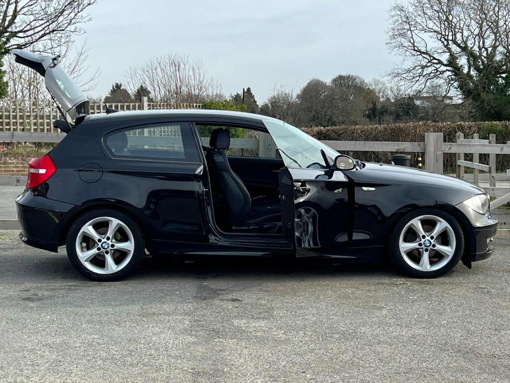 BMW 1 Series 116I 2.0 Sport DV09YJU Black #3