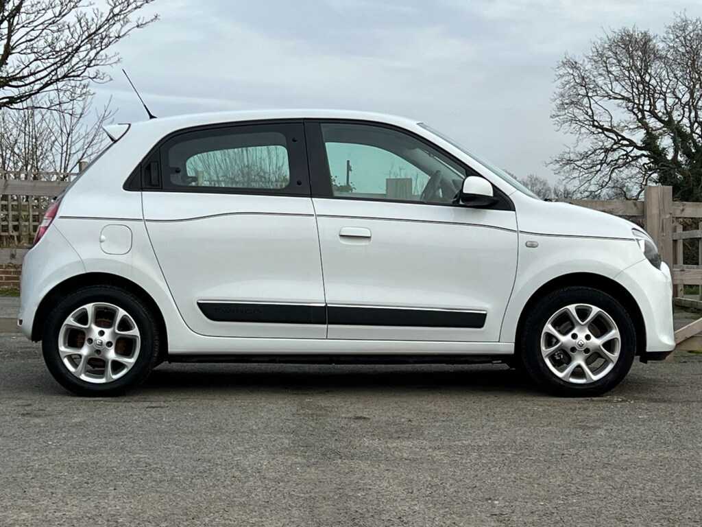 Renault Twingo 0.9 Tce Dynamique Start Stop Great First Car White #5
