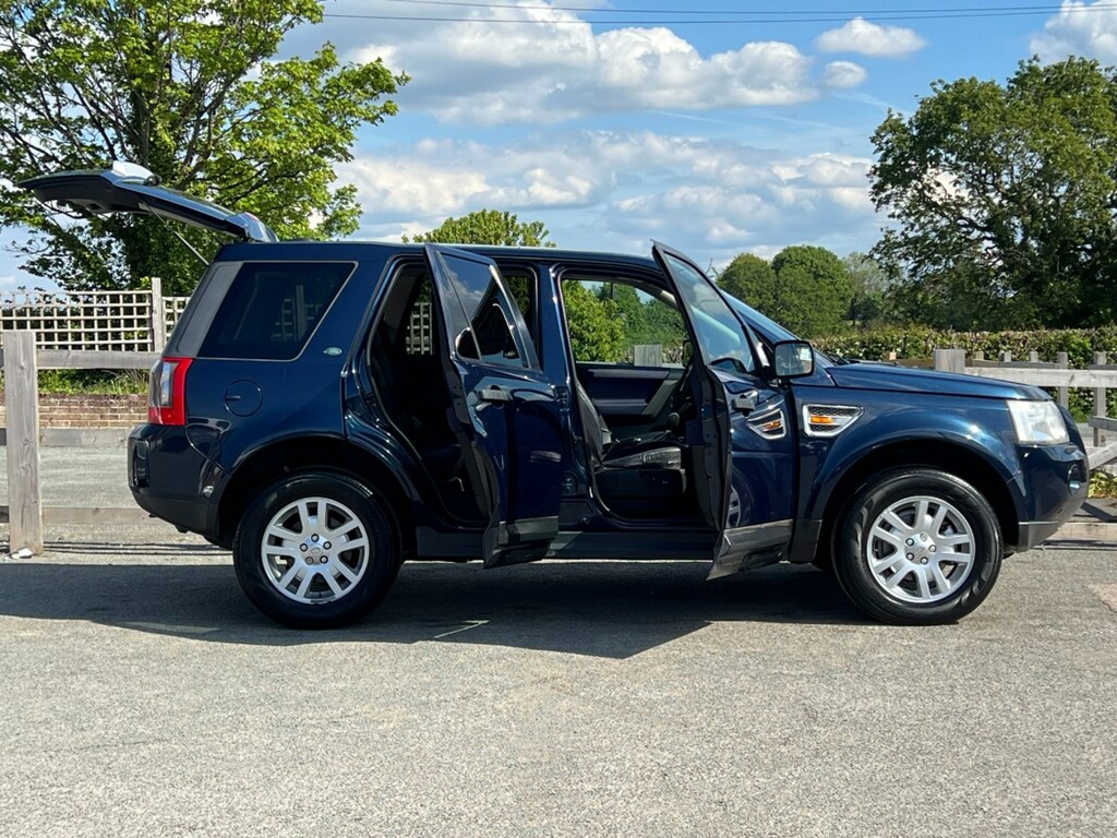 Land Rover Freelander 2.2 Td4 Se Blue #3