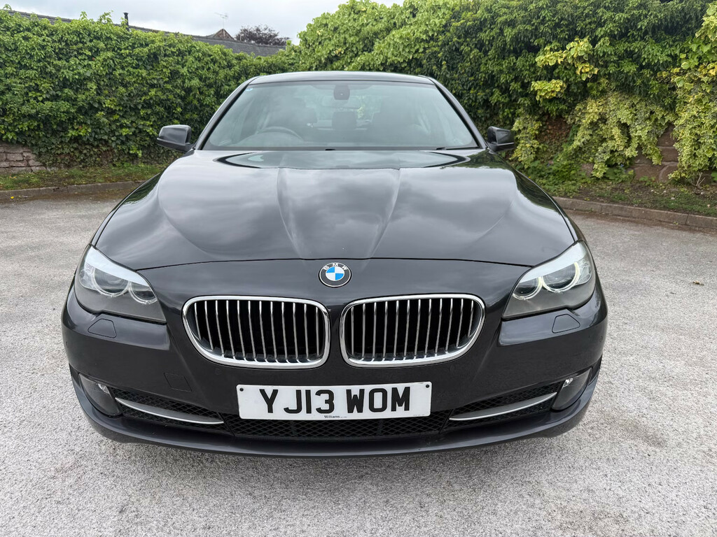 BMW 5 Series 525D 218 Se Step Saloon YJ13WOM Grey #2