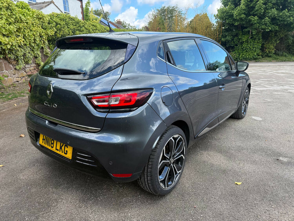Renault Clio 1.5 Dci 90 Dynamique S Nav Hatchback Ma HN18LKG Grey #4