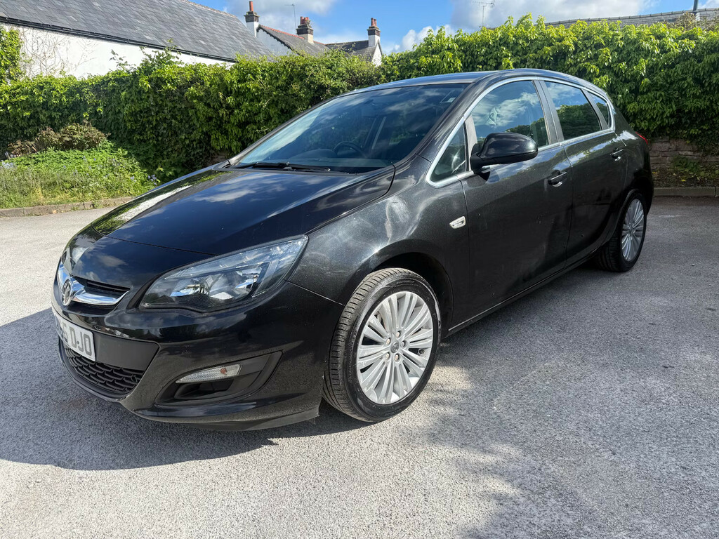 Vauxhall Astra 1.4I 16V Excite Hatchback Black #3