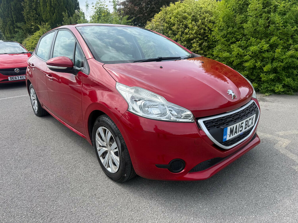 Peugeot 208 1.0 Vti Access Hatchback Red