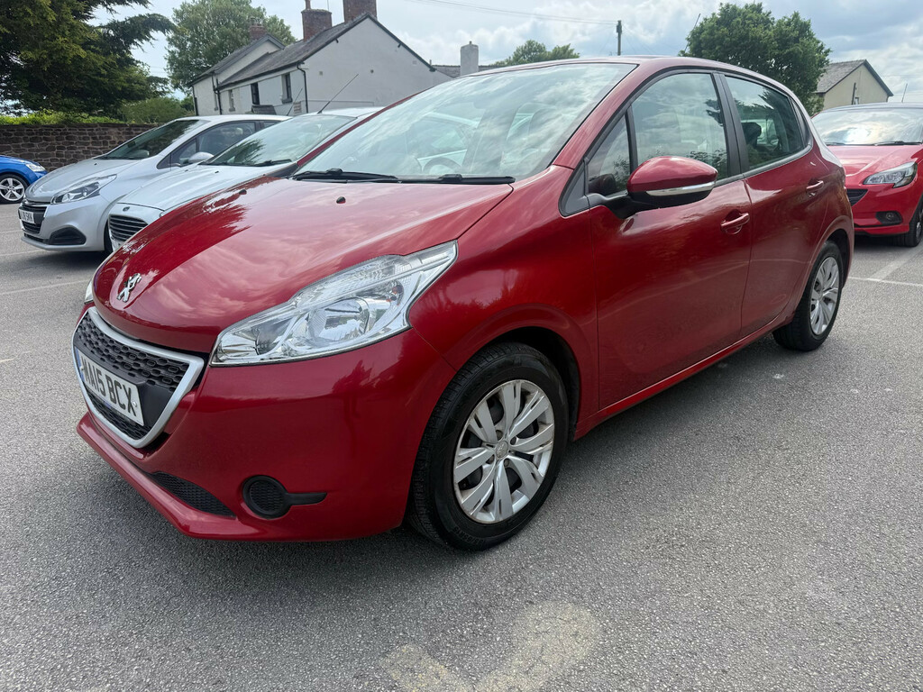 Peugeot 208 1.0 Vti Access Hatchback Red #3