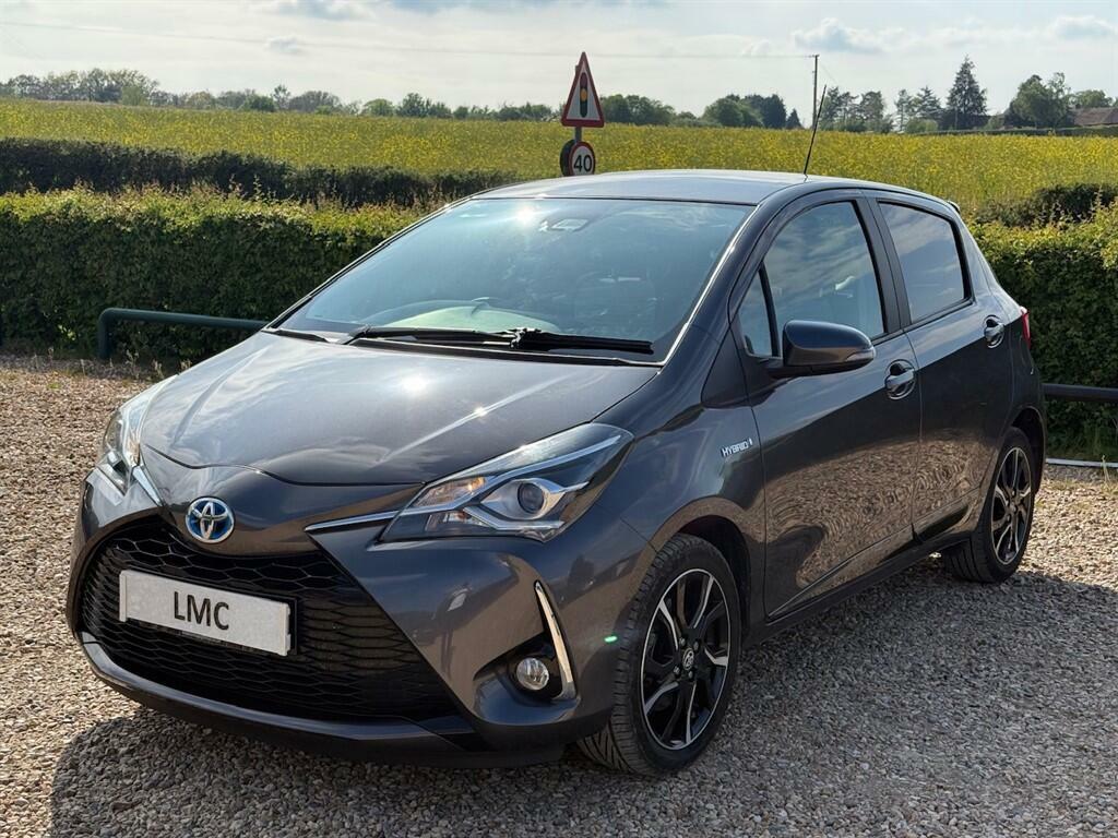 Toyota Yaris 1.5 Vvt-h Design E-cvt Euro 6 Ss HT17BWX Grey #6