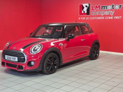 Mini Hatch 1.5 Cooper SE18YYF Red #4