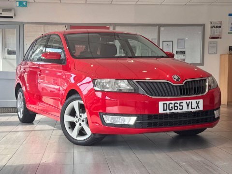 Skoda Rapid Spaceback 1.4 Rapid Spaceback Red