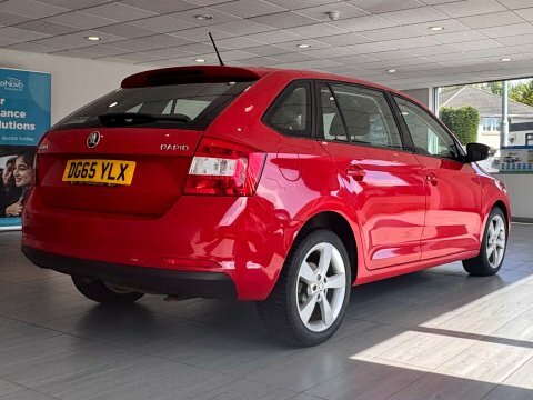 Skoda Rapid Spaceback 1.4 Rapid Spaceback DG65YLX Red #3