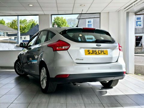 Ford Focus 1.5 Focus Zetec SJ15CPL Silver #3