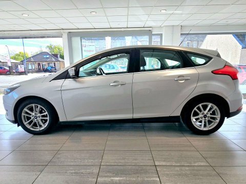 Ford Focus 1.5 Focus Zetec SJ15CPL Silver #4