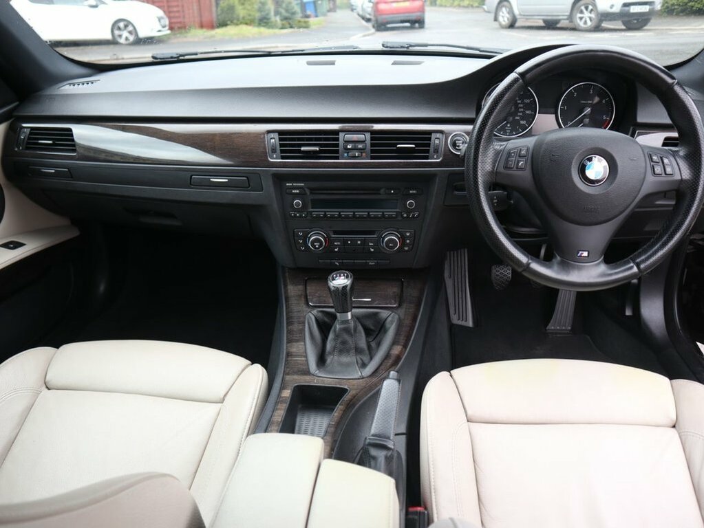 BMW 3 Series 2L M Sport Black #2