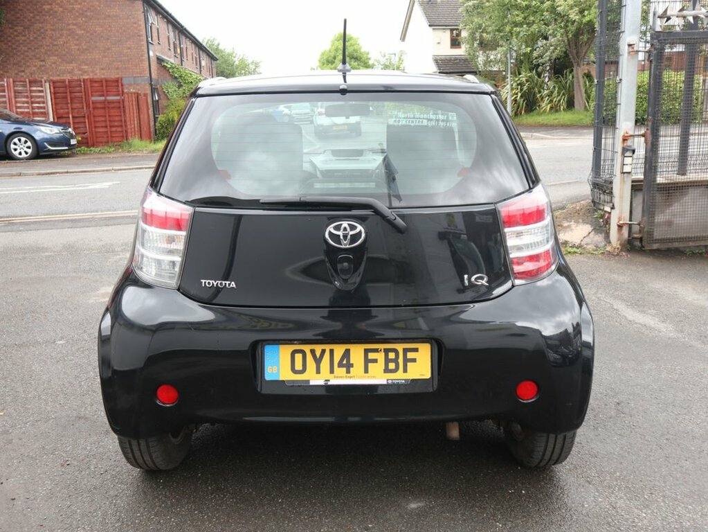 Toyota IQ Hatchback Black #5