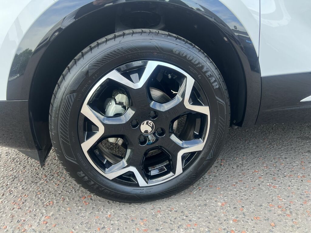 Vauxhall Mokka Gs Turbo BC74PHN White #4