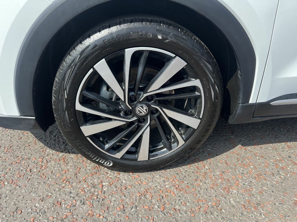 MG ZS Trophy Hev LJ74PPB White #4