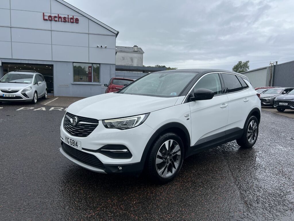 Vauxhall Grandland X Griffin Turbo D YIG6814 White #3