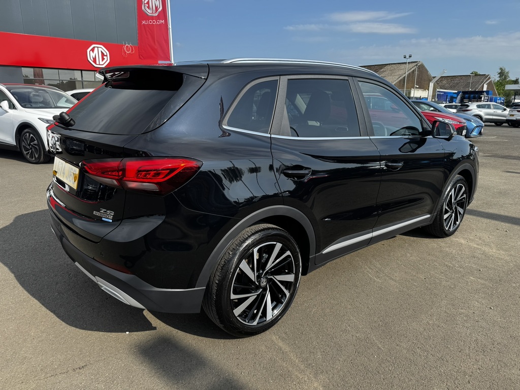 MG ZS Trophy Hev LG74JEC Black #5