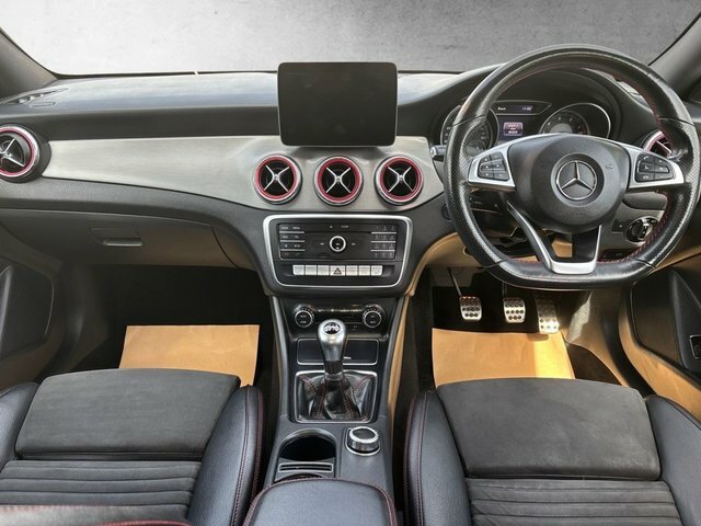 Mercedes-Benz CLA Class 1.6 Cla200 Amg Line Night Edition Plus Coupe Black #2