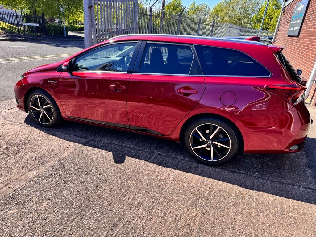 Toyota Auris 1.8 Vvt-h Design Touring Sports Cvt Euro 6 Ss 5 AF68AEZ Red #5