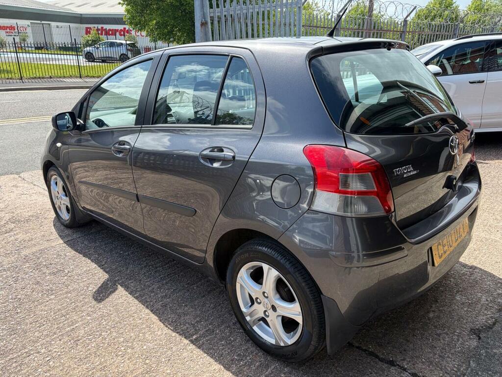 Toyota Yaris 1.33 Dual Vvt-i Tr Multimode Euro 4 Ss Grey #2
