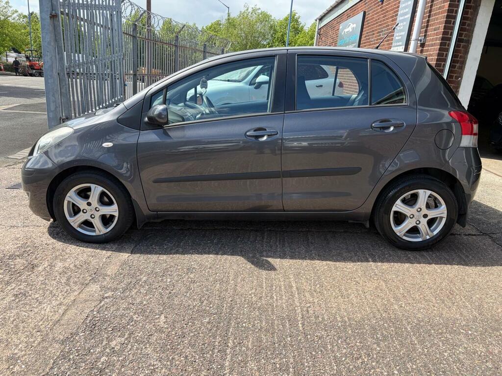Toyota Yaris 1.33 Dual Vvt-i Tr Multimode Euro 4 Ss Grey #5