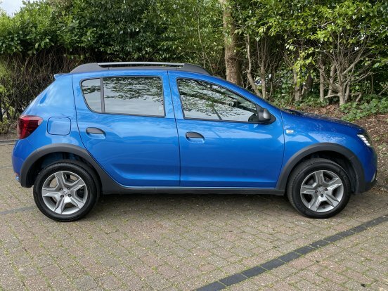 Dacia Sandero Stepway 0.9 Essential HJ20TKY Blue #5