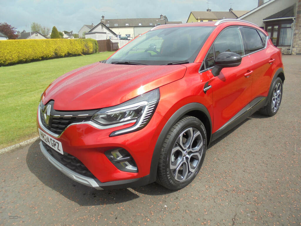 Renault Captur 1.0 Tce 90 Techno HN24GPZ Red #4
