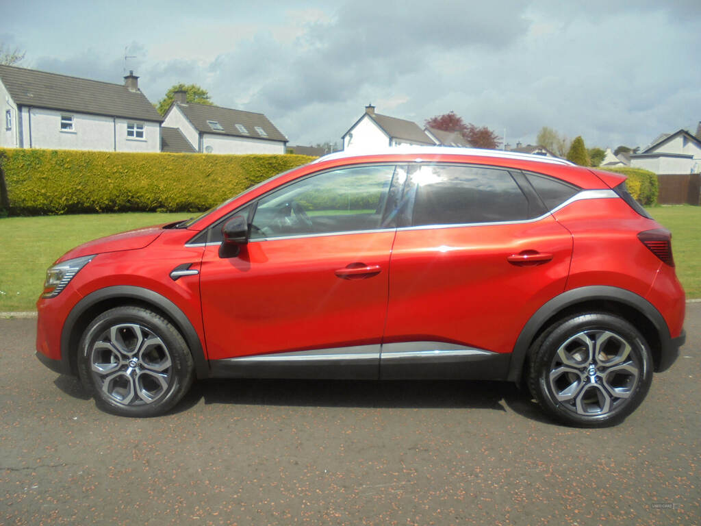 Renault Captur 1.0 Tce 90 Techno HN24GPZ Red #5