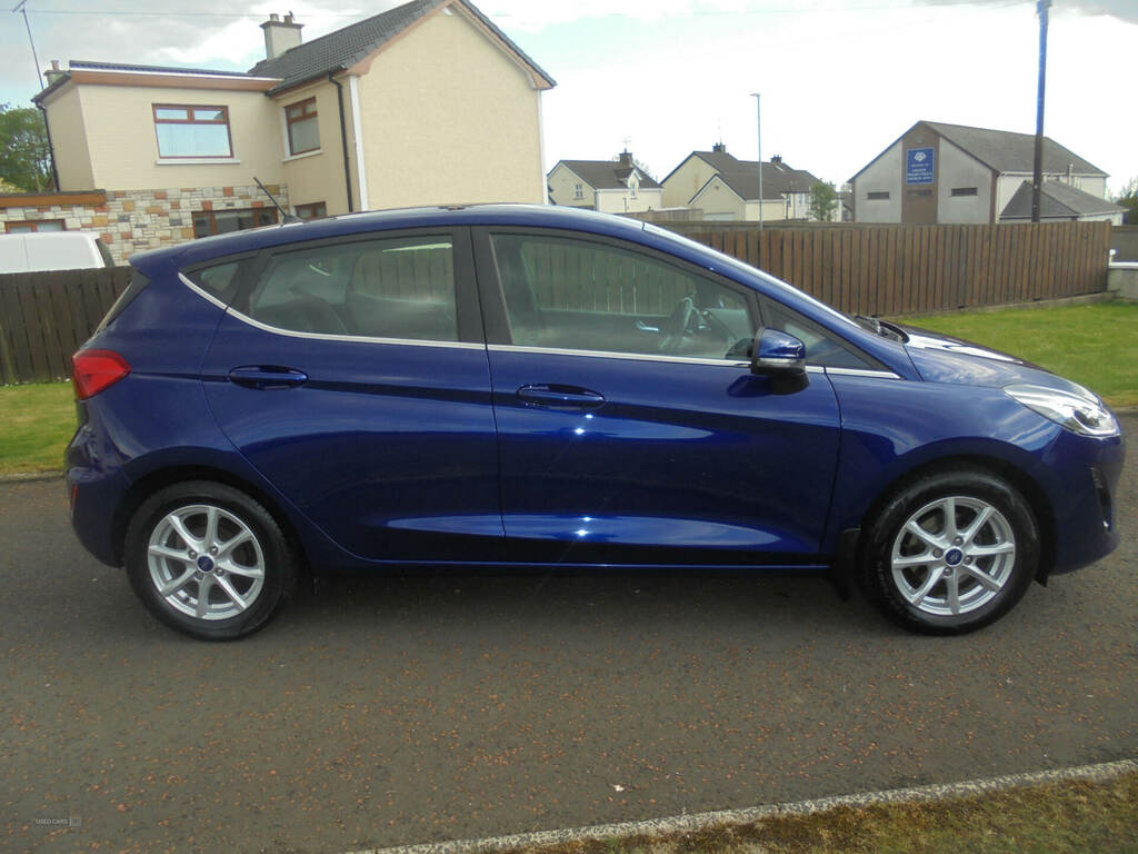 Ford Fiesta 1.1 Zetec Blue