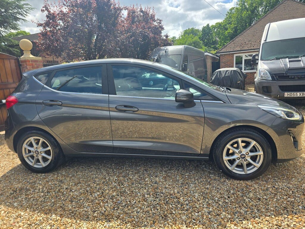Ford Fiesta 1.1 Ti-vct Zetec Euro 6 Ss DU67ZVC Grey #2