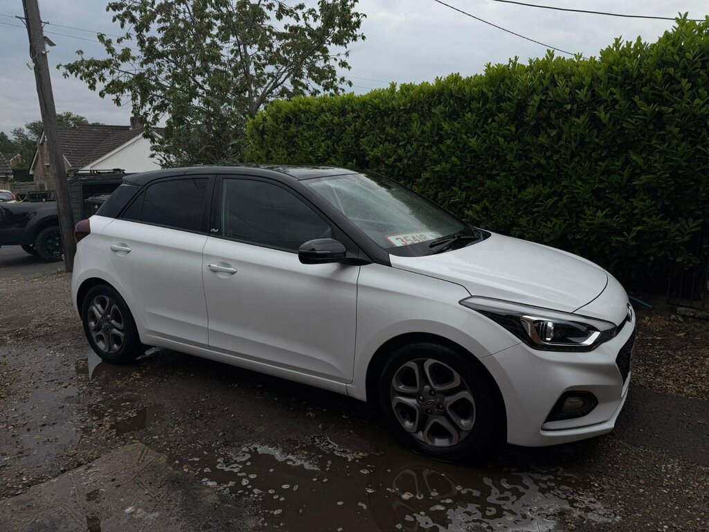 Hyundai I20 1.2 Play Euro 6 Ss White