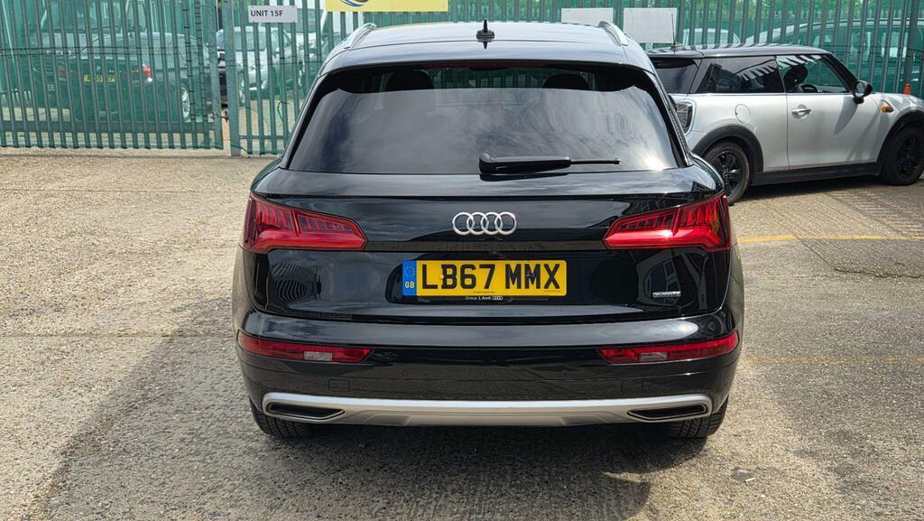 Audi Q5 Suv LB67MMX Black #6