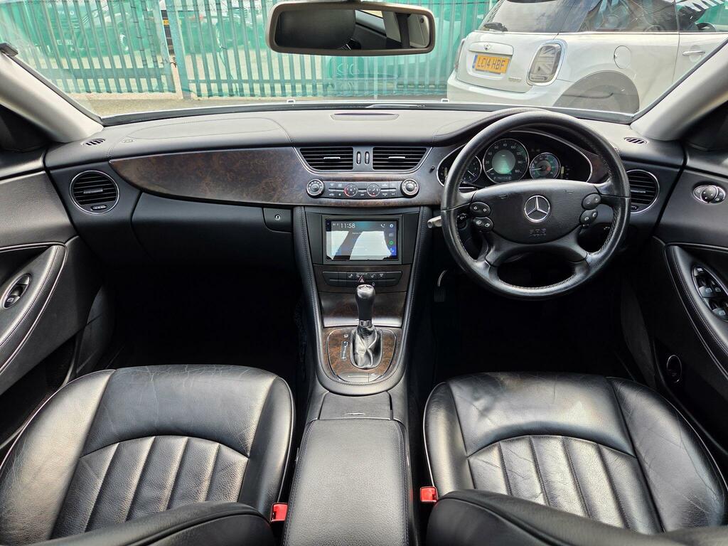Mercedes-Benz CLS Coupe #9